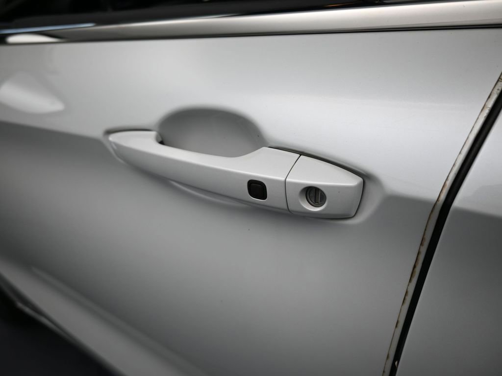 Used 2022 Mitsubishi Outlander SEL image 42