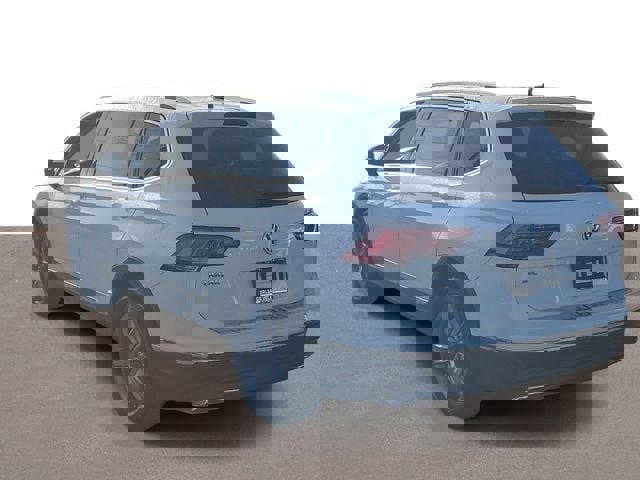 Certified 2021 Volkswagen Tiguan SEL image 3