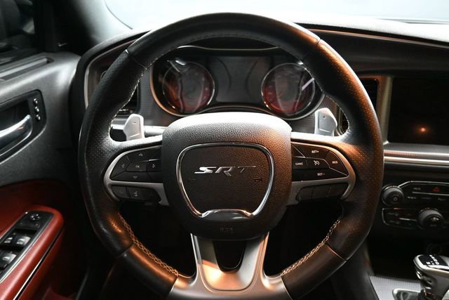 Used 2018 Dodge Charger SRT Hellcat w/ Harman/Kardon Audio Group RWD image 17