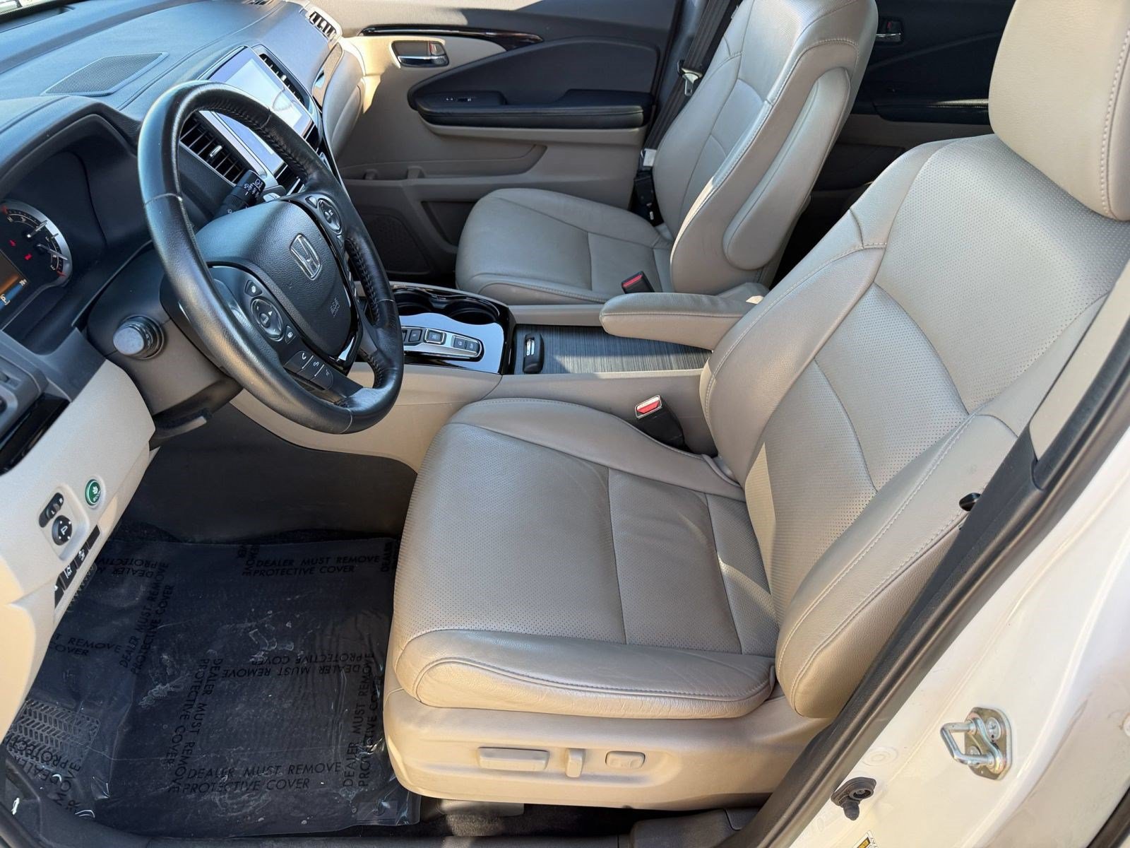 Used 2016 Honda Pilot Elite image 5