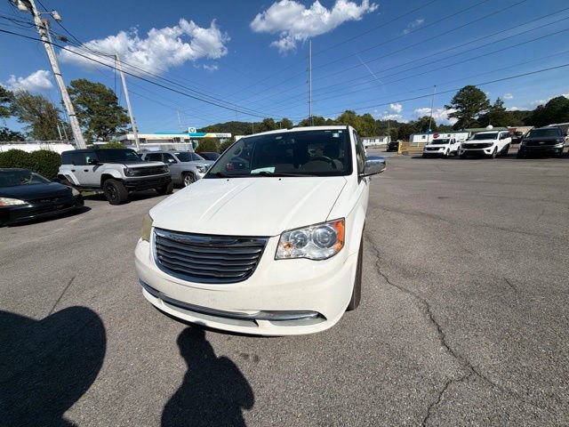 Used 2011 Chrysler Town & Country Limited FWD video 3