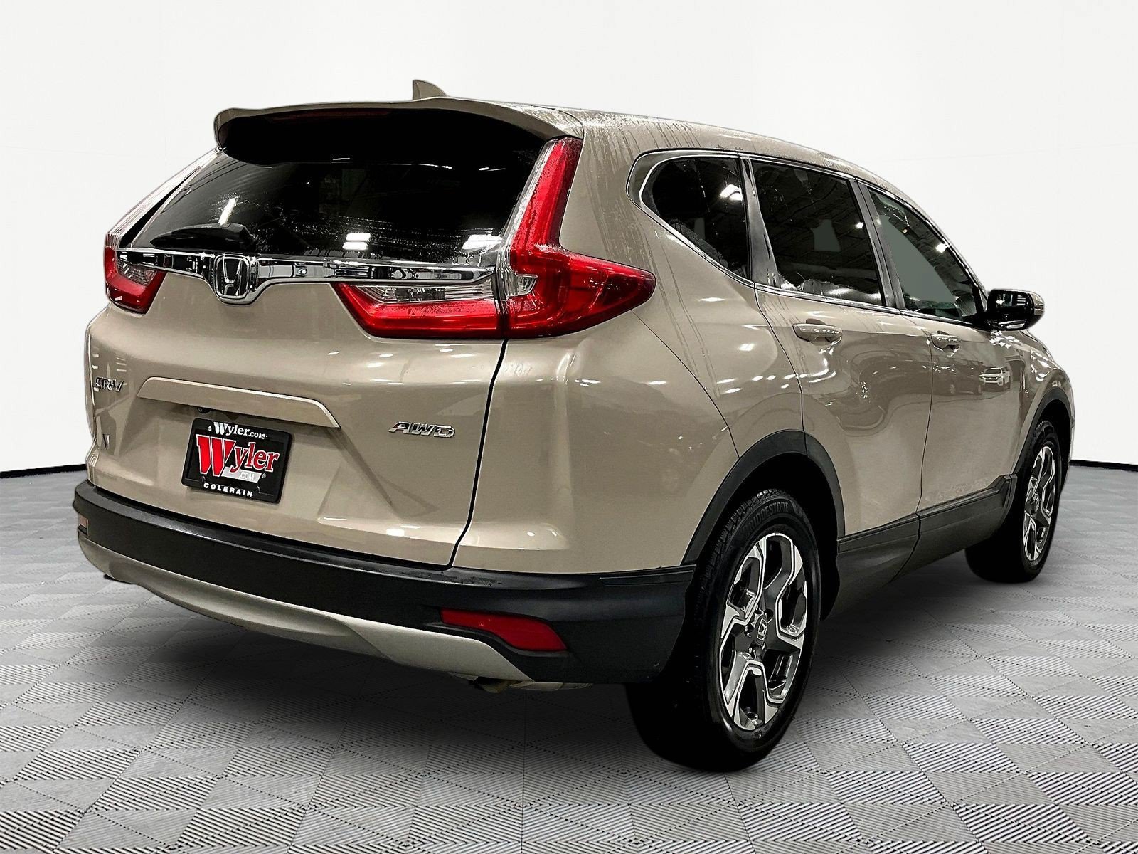 Used 2017 Honda CR-V EX-L image 6