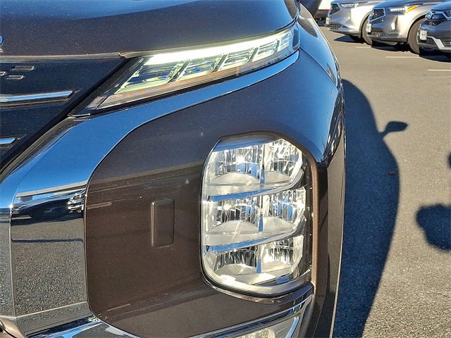 Used 2022 Mitsubishi Outlander SEL image 28