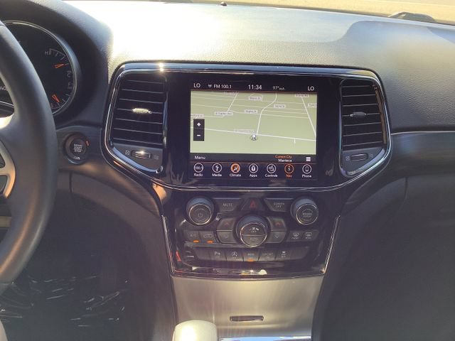 Used 2019 Jeep Grand Cherokee Altitude AWD/4WD image 17