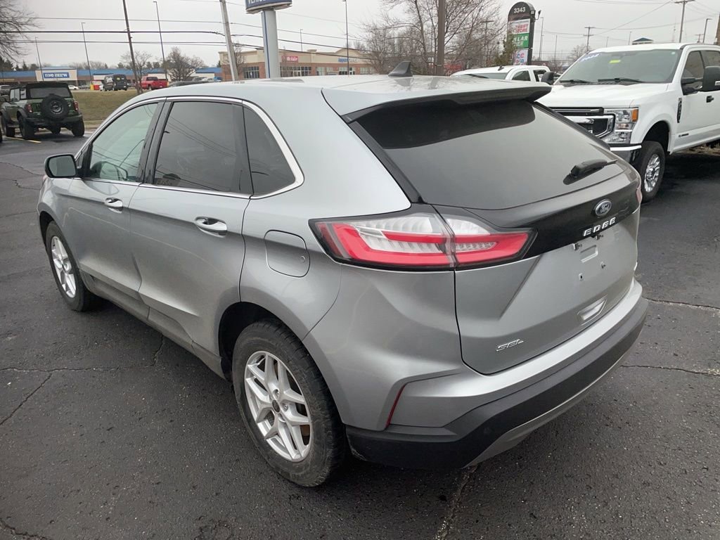 Used 2023 Ford Edge SEL w/ Convenience Package image 7