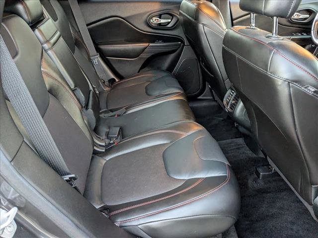 Used 2015 Jeep Cherokee Trailhawk w/ Comfort/Convenience Group image 20