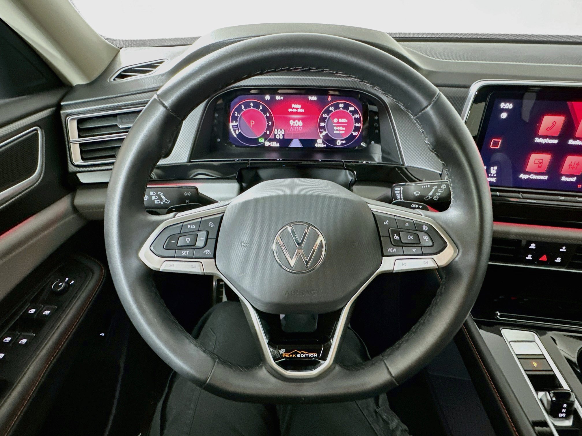 Used 2026 Volkswagen Atlas Peak Edition AWD/4WD image 11