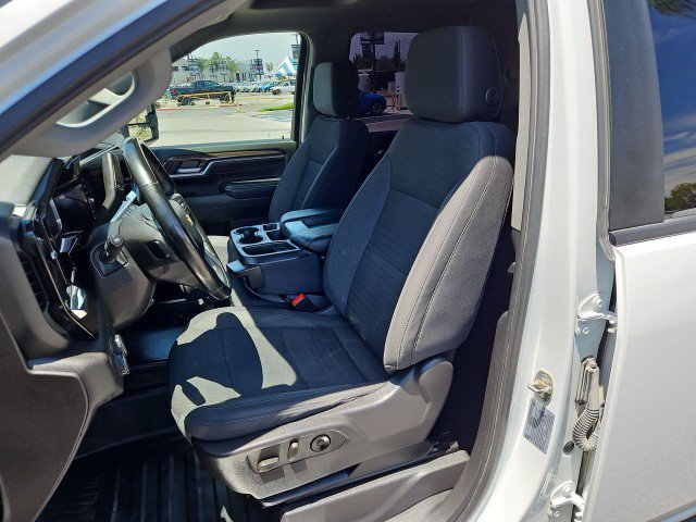Used 2024 Chevrolet Silverado 3500 LT w/ Convenience Package AWD/4WD image 18