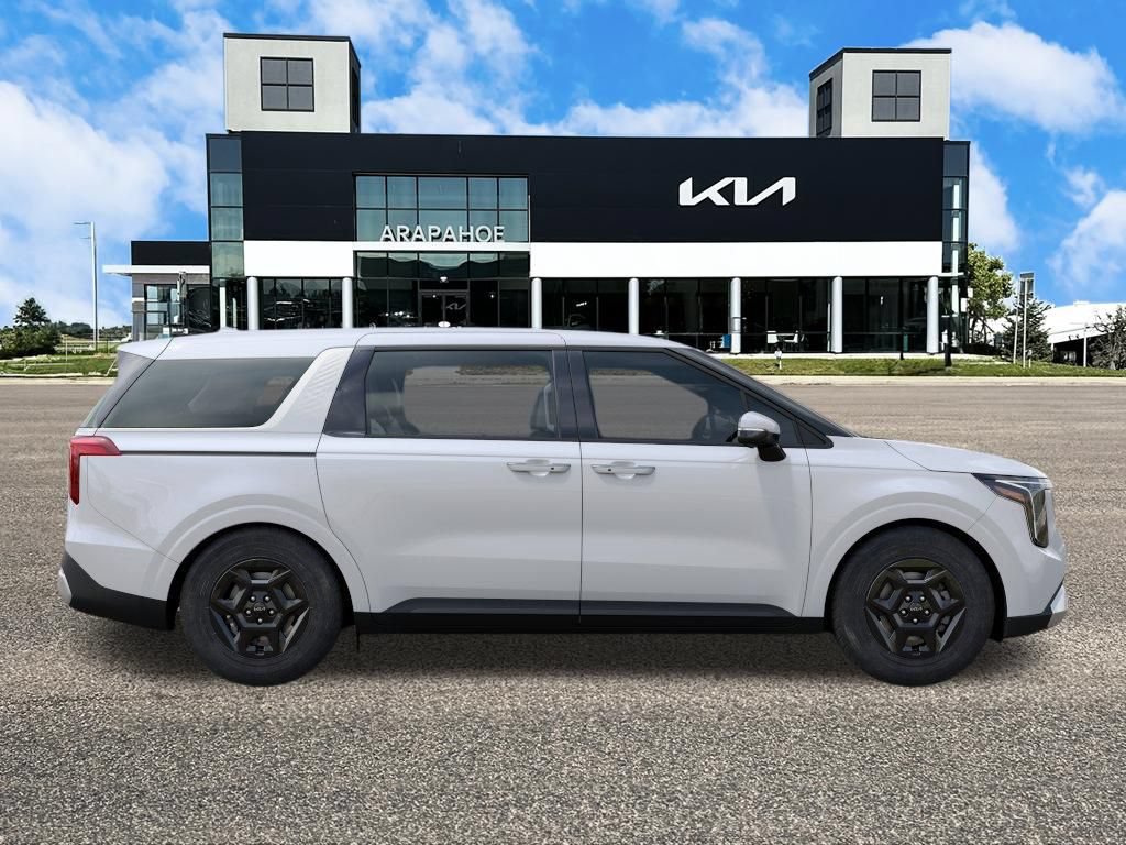 New 2027 Kia Carnival FWD image 7