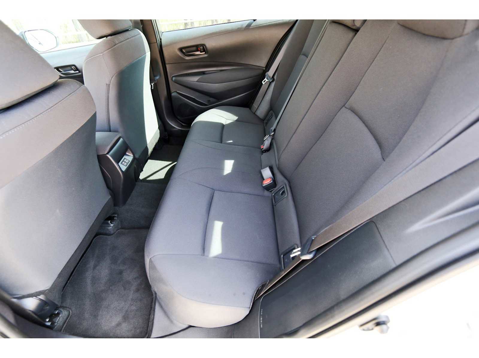 Used 2026 Toyota Corolla LE image 12