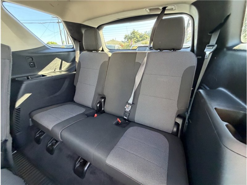 Used 2020 Chevrolet Traverse LS image 24