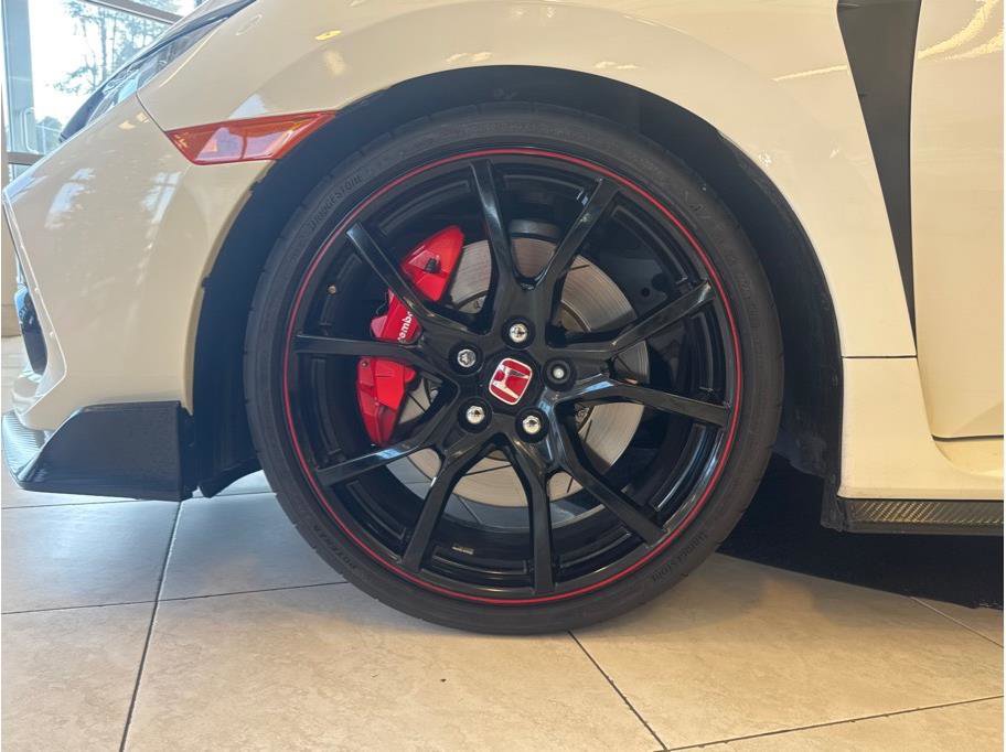 Used 2019 Honda Civic Type R image 9