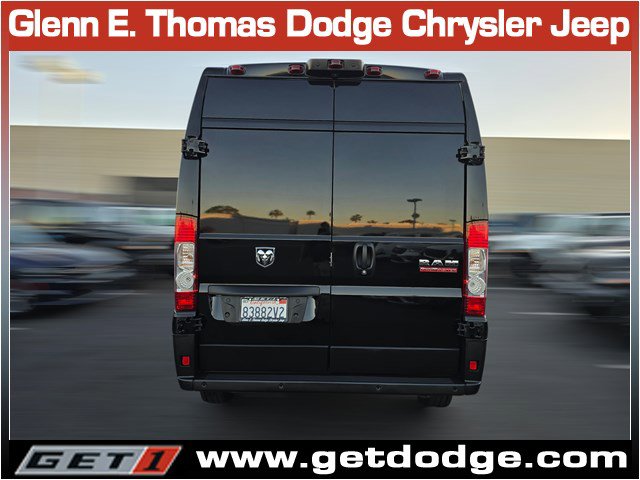 Used 2019 RAM ProMaster 2500 w/ Premium Appearance Group image 8