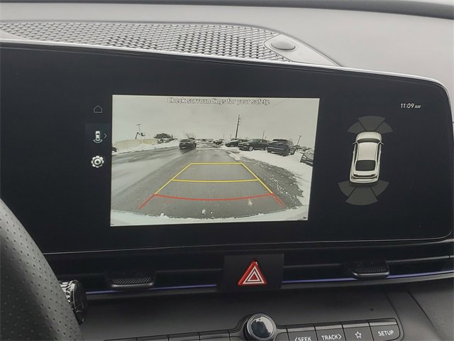 Used 2025 Hyundai Elantra N image 30