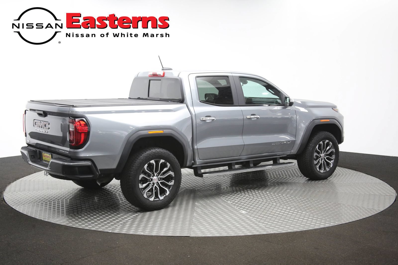 Used 2024 GMC Canyon Denali AWD/4WD image 43