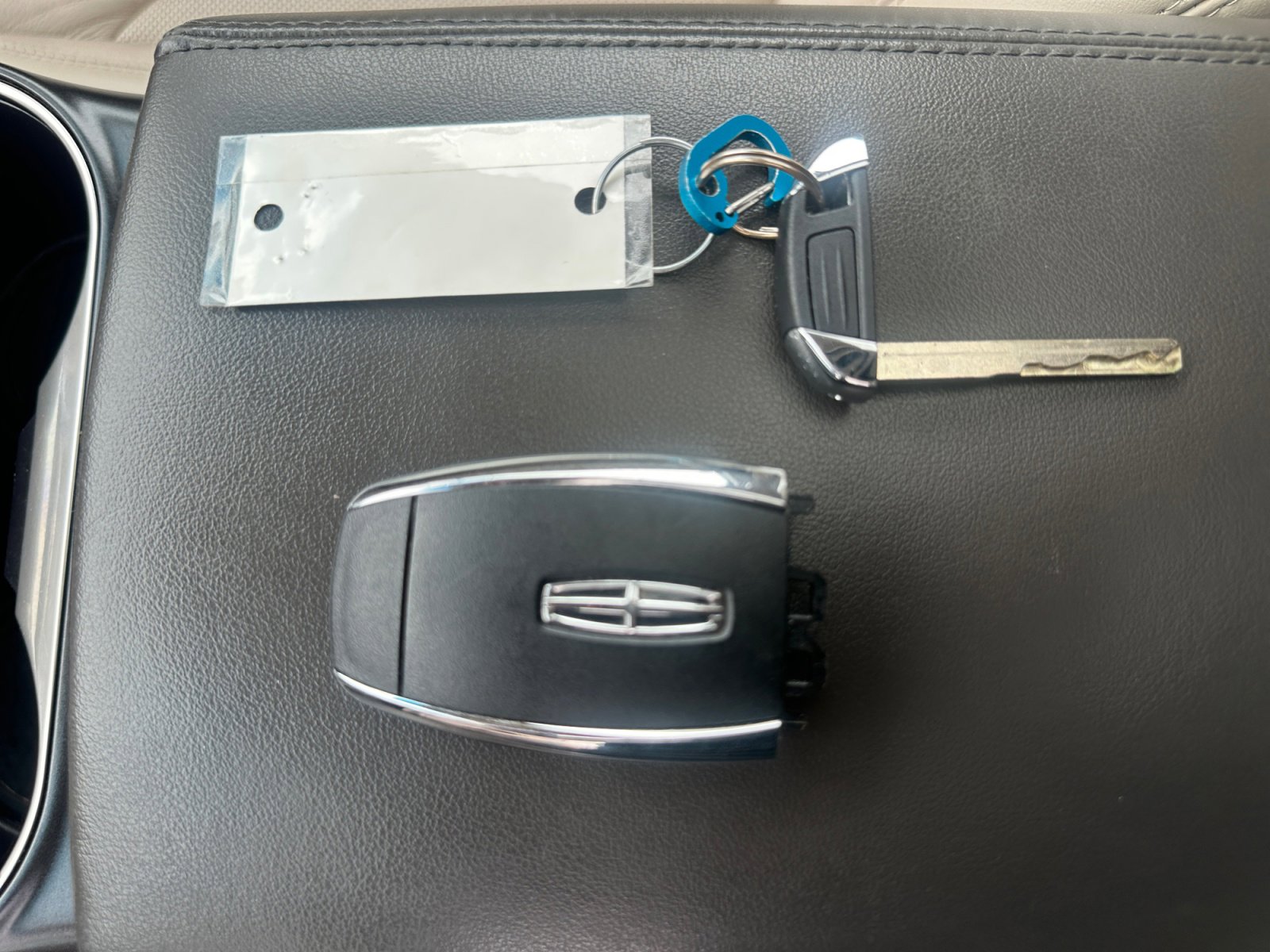 Used 2019 Lincoln Nautilus Select AWD/4WD image 33