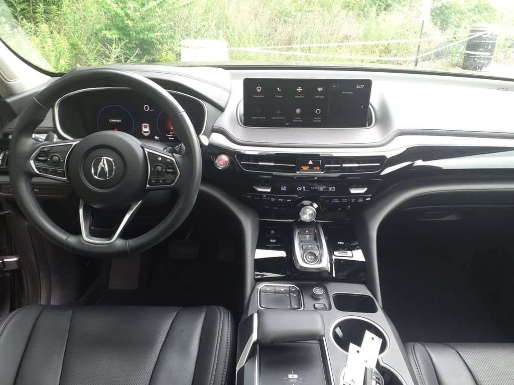 Used 2023 Acura MDX w/ Technology Package FWD image 21