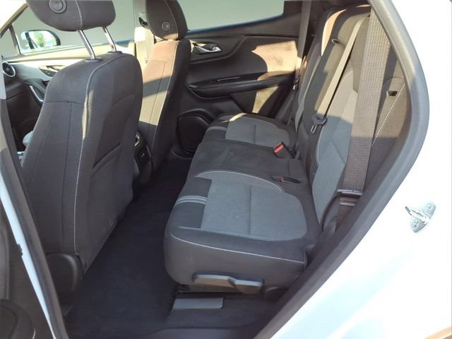 Used 2024 Chevrolet Blazer LT w/ Convenience Package FWD image 12