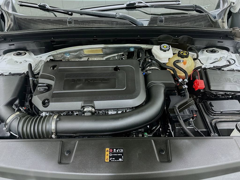 Used 2023 Buick Envision Essence image 30