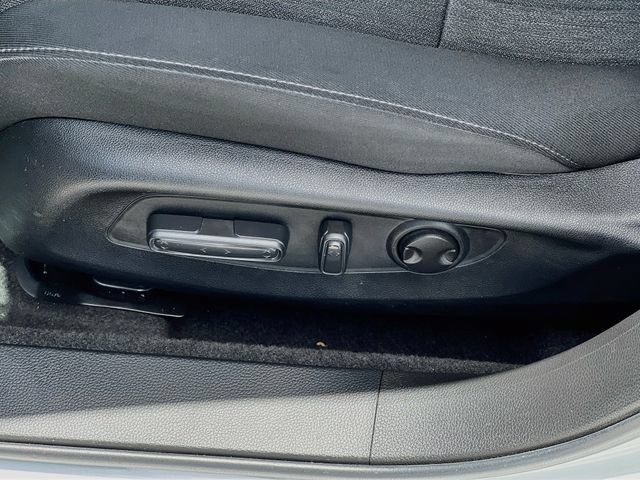 Used 2025 Honda Accord SE image 13