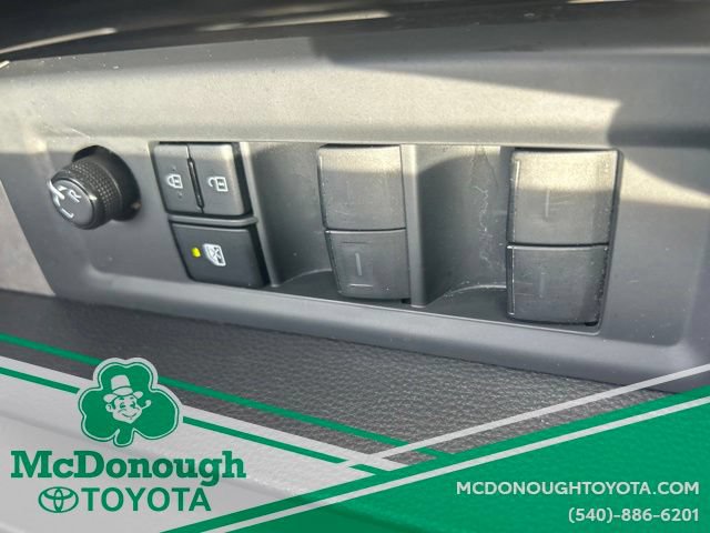 Certified 2022 Toyota Tundra SR5 AWD/4WD image 15