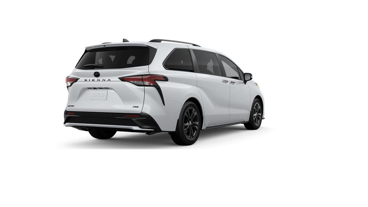 New 2026 Toyota Sienna XSE image 9