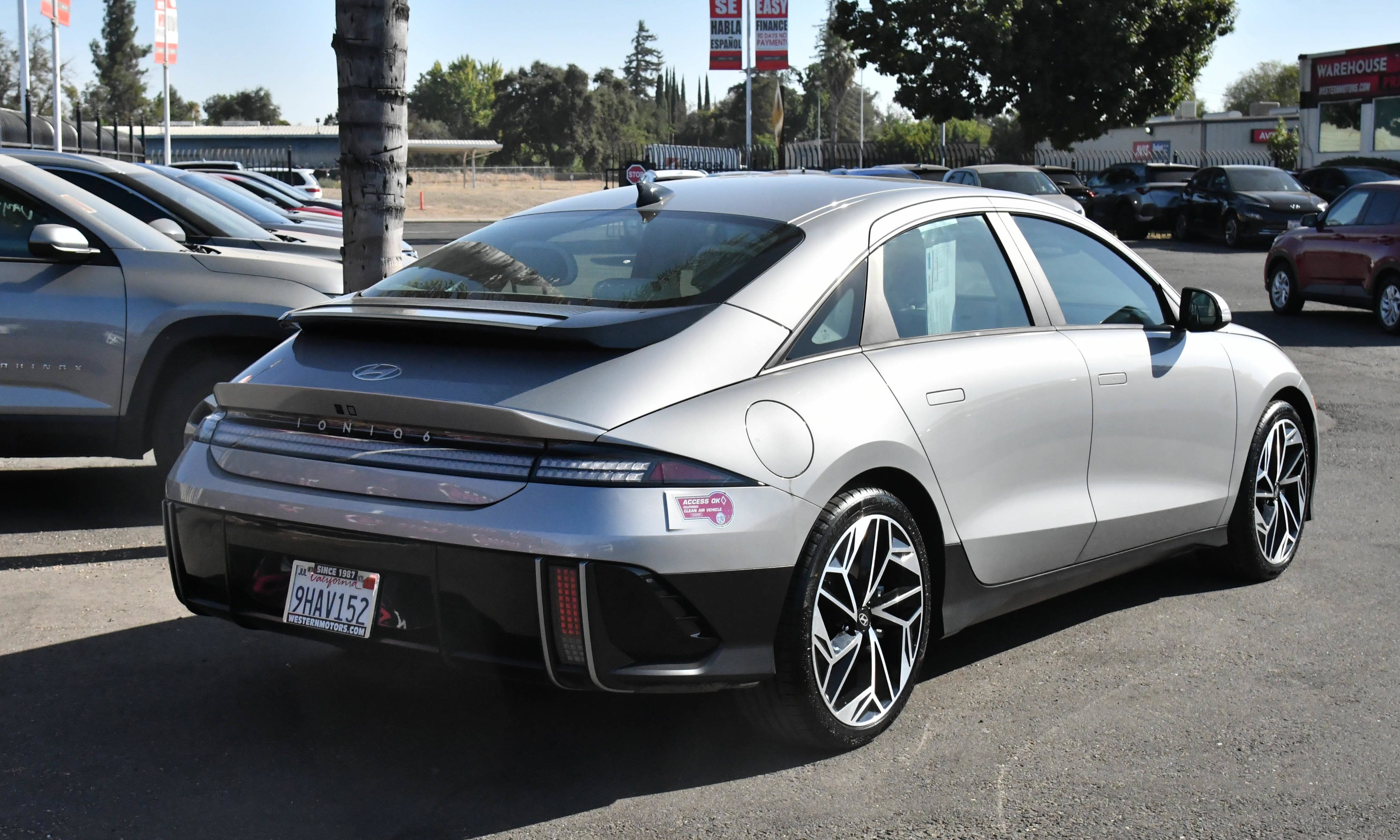 Used 2023 Hyundai Ioniq 6 SEL RWD image 8