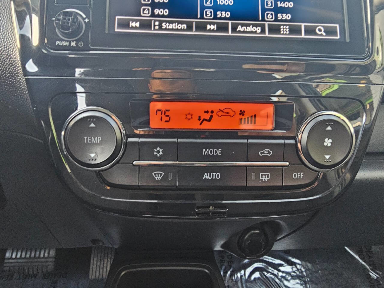 Used 2021 Mitsubishi Mirage ES image 32