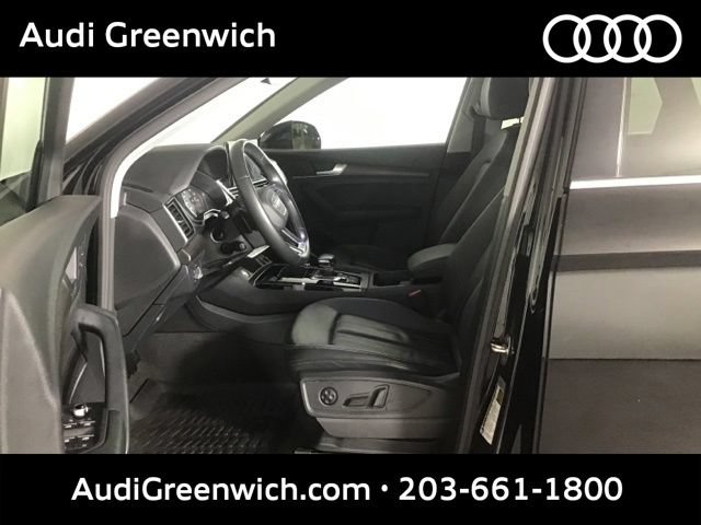 Used 2023 Audi Q5 2.0T Premium w/ Convenience Package AWD/4WD image 9