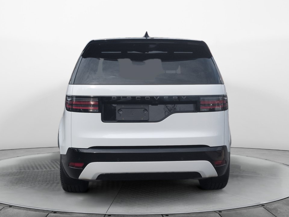 Certified 2025 Land Rover Discovery Dynamic SE AWD/4WD image 6
