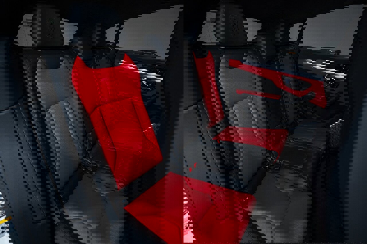 Used 2019 Lamborghini Urus image 33