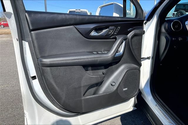Used 2020 Chevrolet Blazer Premier w/ Driver Confidence II Package image 17