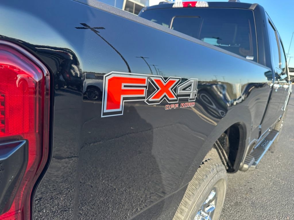 New 2026 Ford F350 Lariat w/ Chrome Package image 33