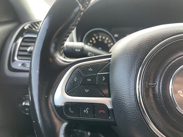 Used 2020 Jeep Compass Limited image 22