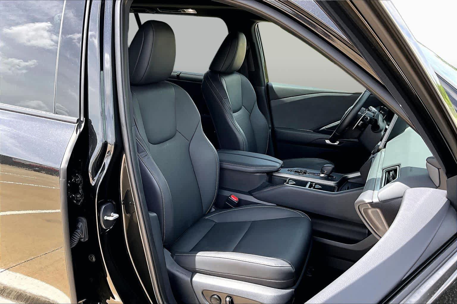 Certified 2025 Lexus TX 350 AWD w/ Technology Package image 9