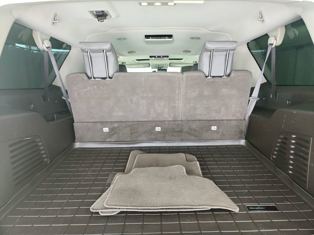 Used 2019 GMC Yukon XL Denali w/ Denali Ultimate Package AWD/4WD image 38