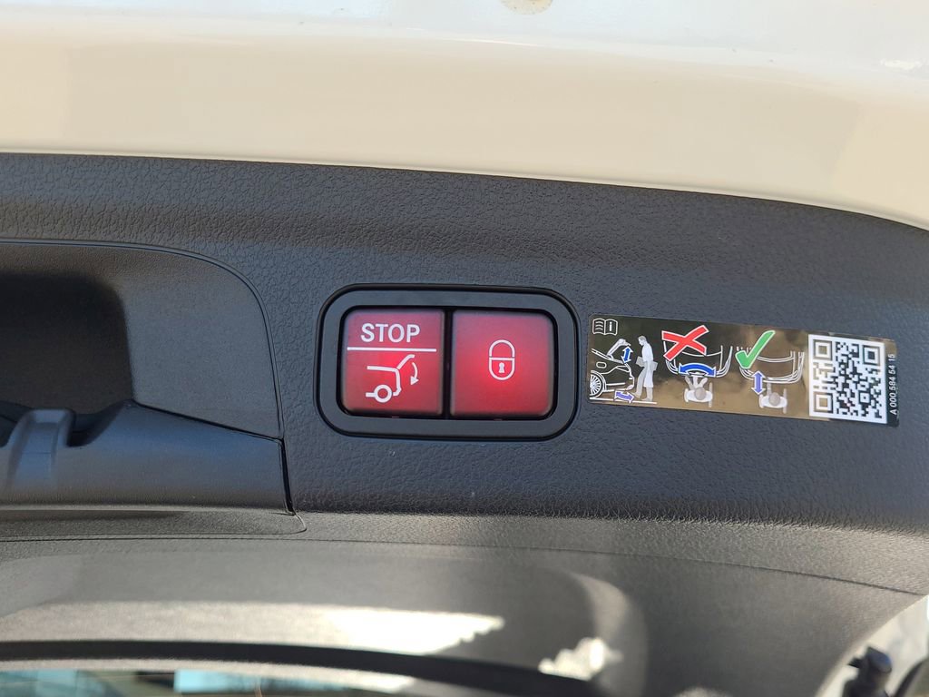 New 2026 Mercedes-Benz GLE 580 4MATIC image 16