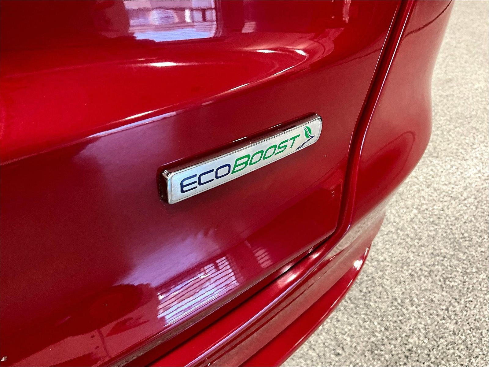 Used 2020 Ford Fusion SE FWD image 23