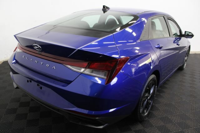 Used 2021 Hyundai Elantra SEL w/ Cargo Package FWD image 6
