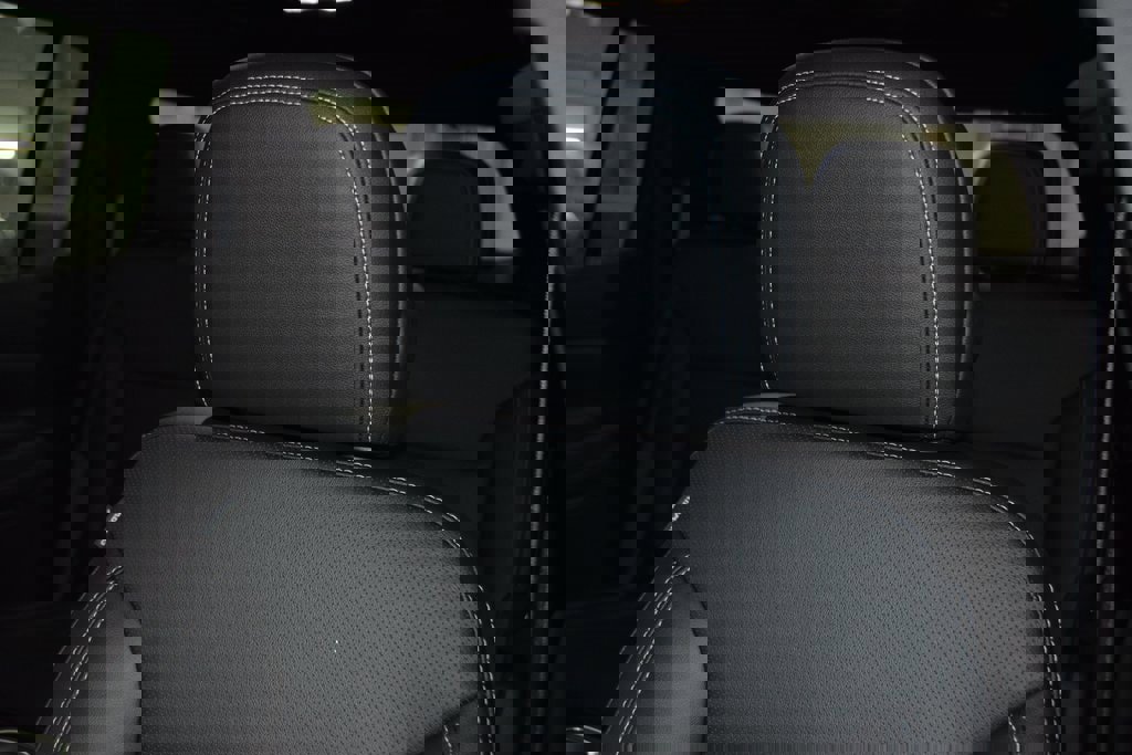 New 2026 Chevrolet Traverse LT w/ Midnight/Sport Edition image 39