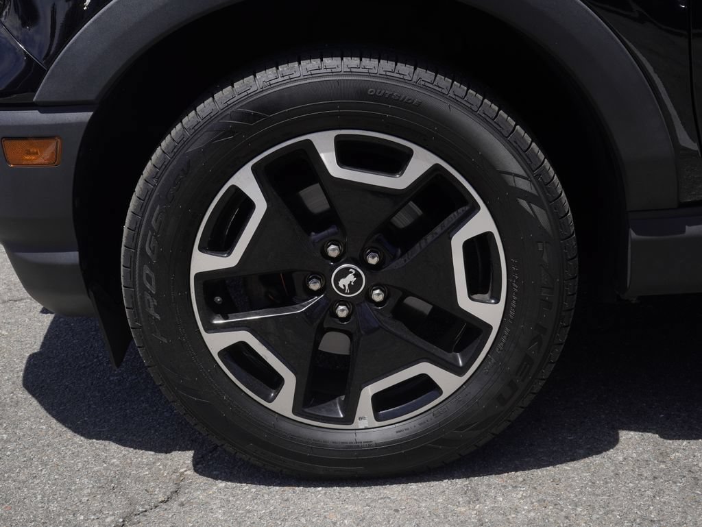 Used 2022 Ford Bronco Sport Outer Banks AWD/4WD image 7