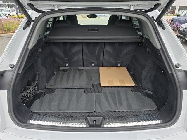 Used 2025 Audi Q5 Premium Plus w/ Premium Plus image 14