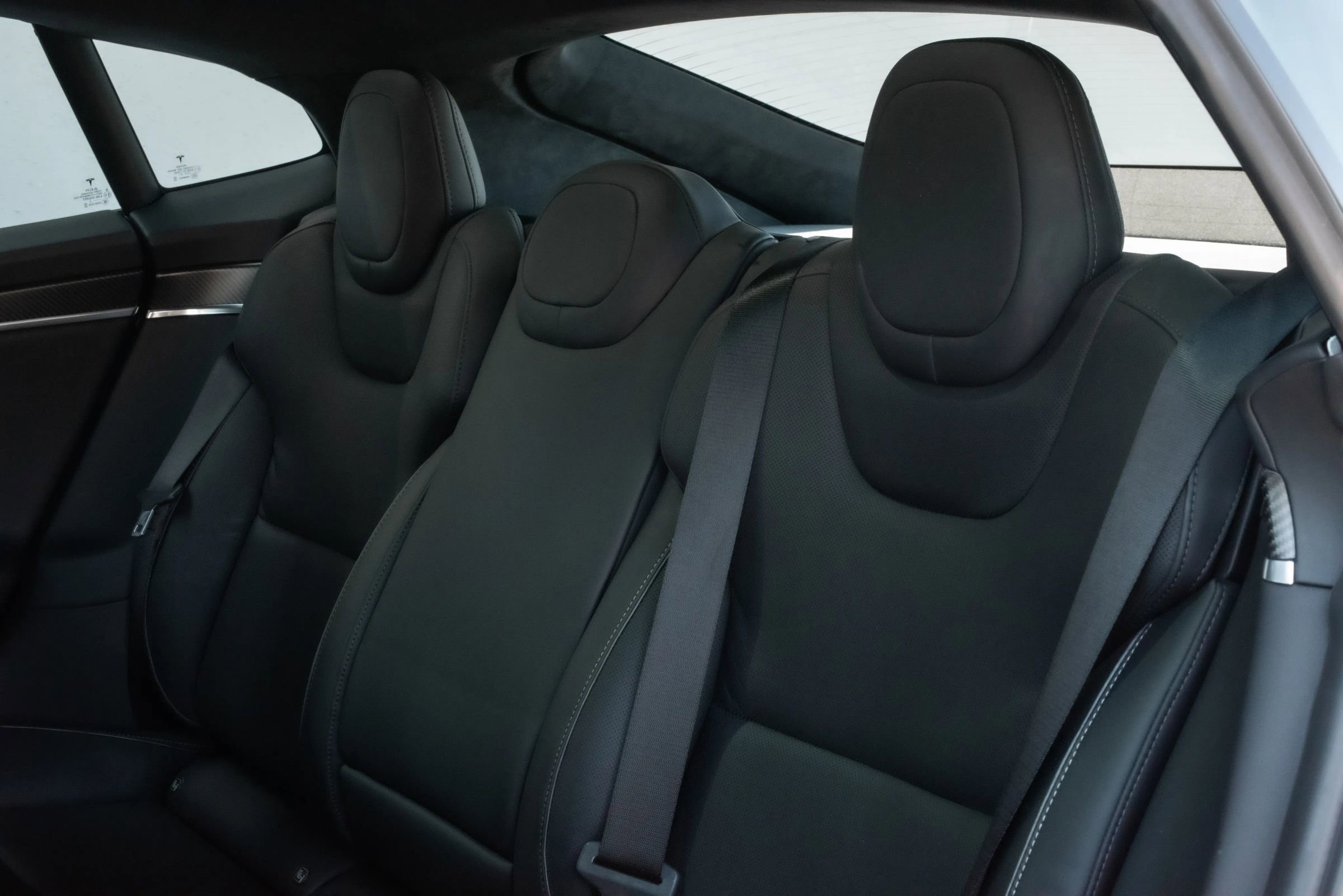 Used 2021 Tesla Model S Plaid image 22