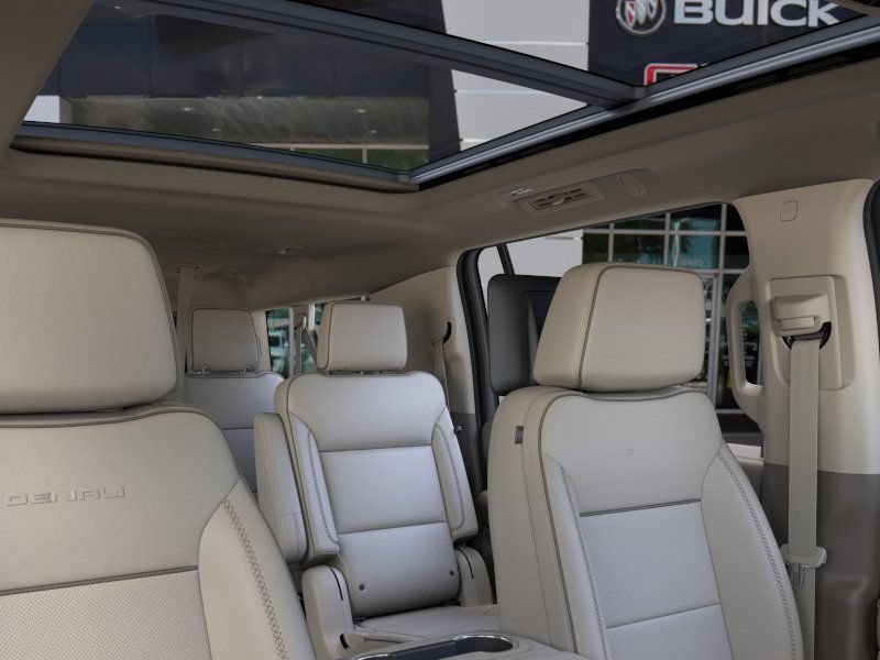 New 2026 GMC Yukon XL Denali w/ Advanced Technology Package AWD/4WD image 24