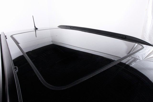 Used 2024 Jeep Compass Limited w/ Sun and Sound Group image 28