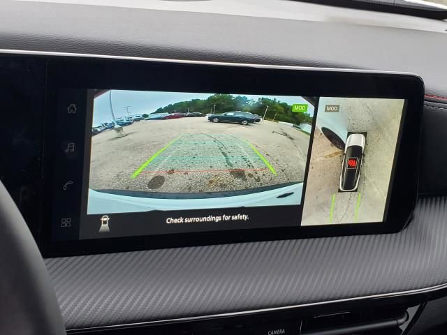 New 2026 Nissan Kicks SR w/ SR Premium Package image 26