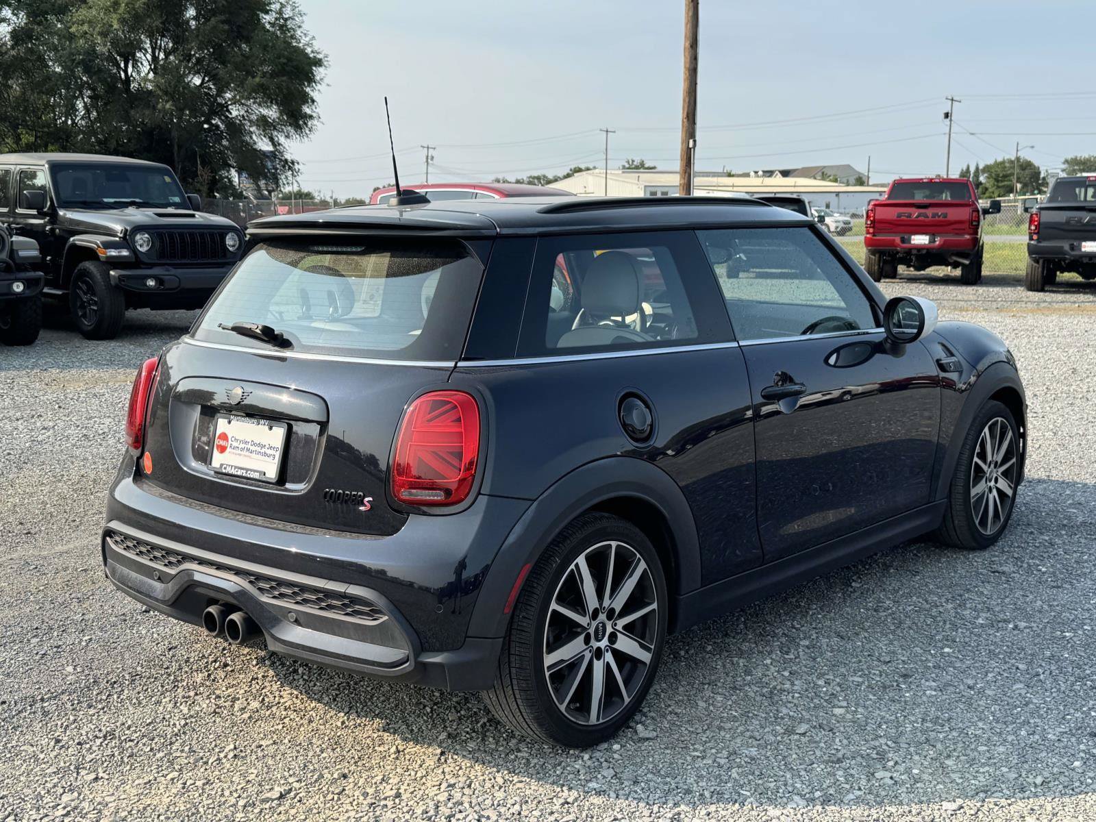 Used 2023 MINI Cooper S FWD image 25