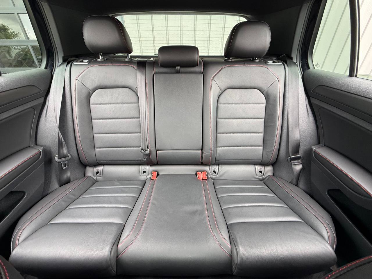 Used 2019 Volkswagen GTI SE w/ SE Experience Package FWD image 18