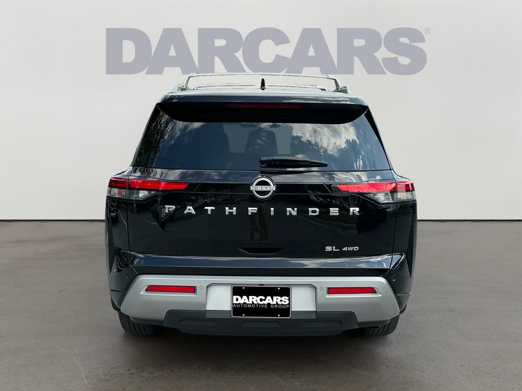 Used 2023 Nissan Pathfinder SL AWD/4WD image 6