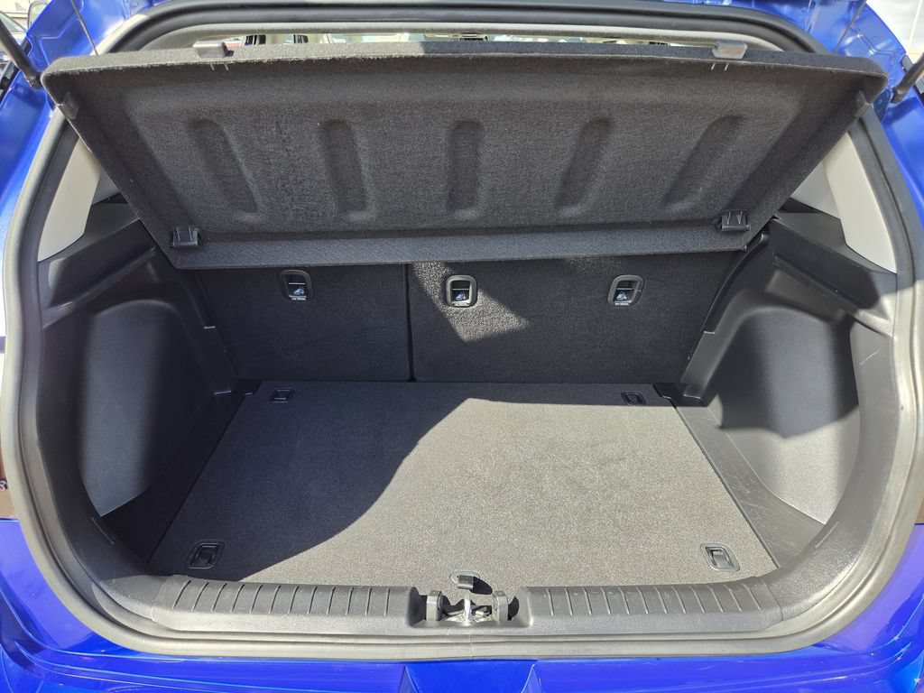 Used 2026 Hyundai Venue SEL FWD image 29